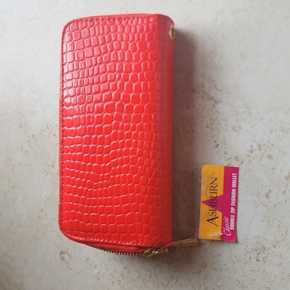 ⭐️3/$20⭐️Red wallet‎